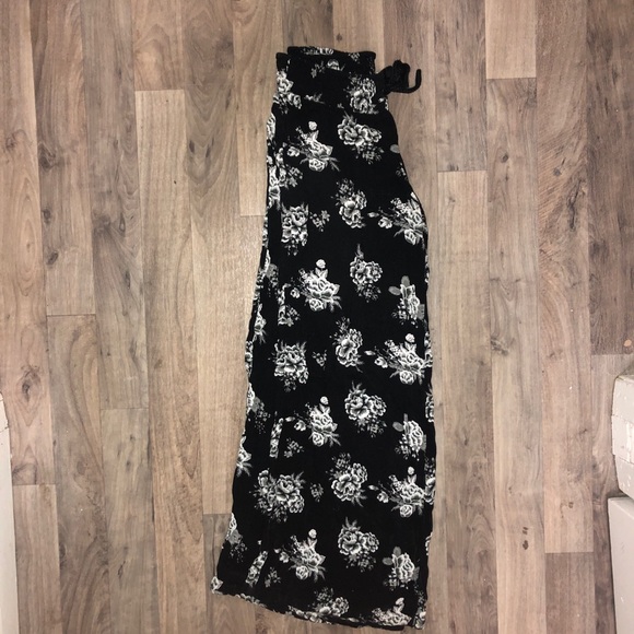 Floral Pants! - Picture 2 of 3